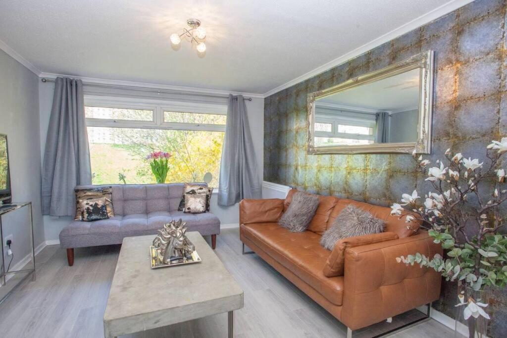 דירות גלאזגו Cosy 1 Bed With Parking In City Centre מראה חיצוני תמונה