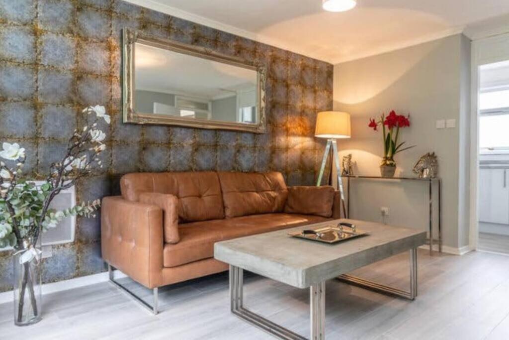 דירות גלאזגו Cosy 1 Bed With Parking In City Centre מראה חיצוני תמונה