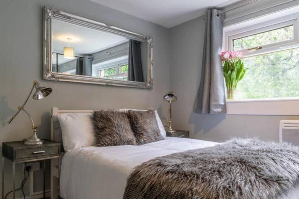 דירות גלאזגו Cosy 1 Bed With Parking In City Centre מראה חיצוני תמונה